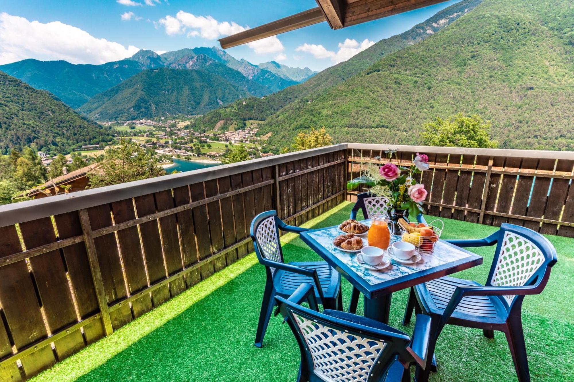 Le Terrazze Sul Lago - Ledro House Pieve Di Ledro Room photo